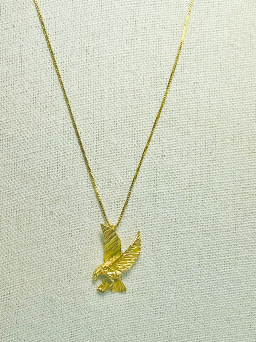 14k Solid Gold Eagle in Flight 19 Inch Necklace